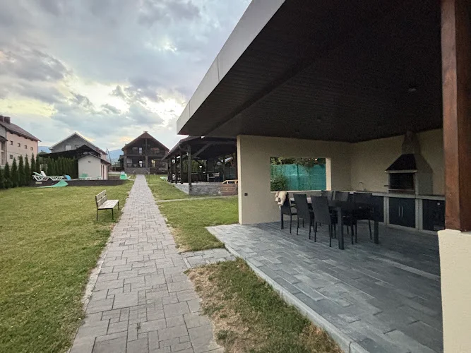Saliuk Lodge